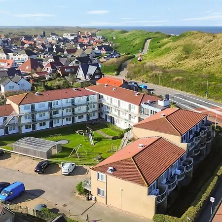27 - Aan De Duinen, Aan Zee كالانتسوج